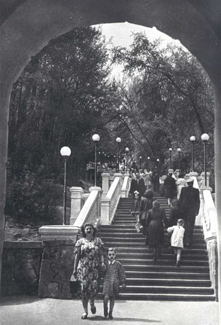 лестница в 50е годы
