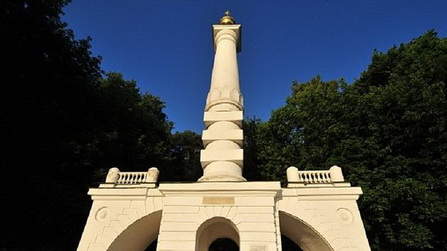 Магдебургская колонна