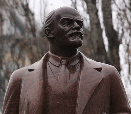 памятник В.Ленину